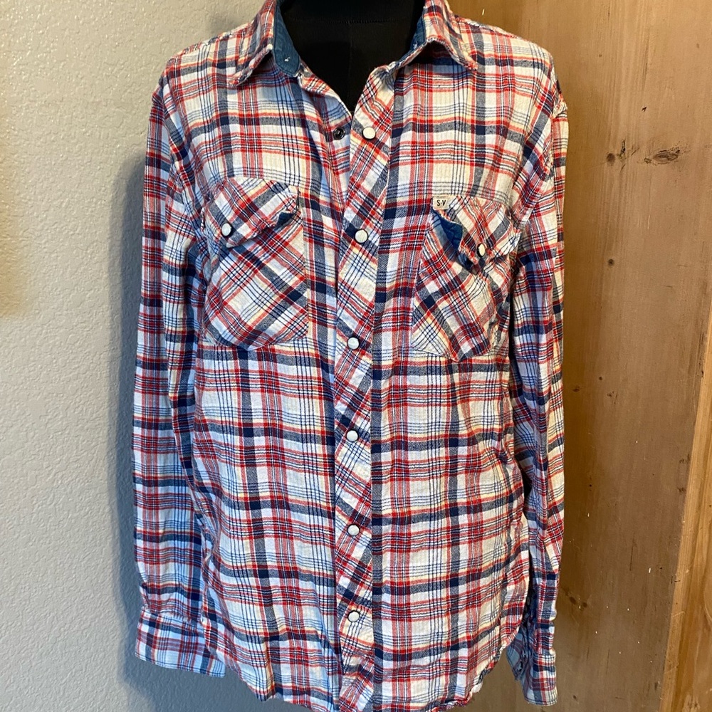 Women Red and Blue Plaid Shirt